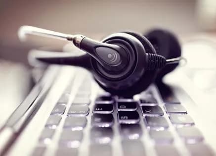 5 Types of Customer Service You Can Use to Delight Your Customers