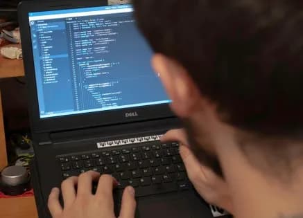 Top Skills You Need to Land a Data Science Job in 2025