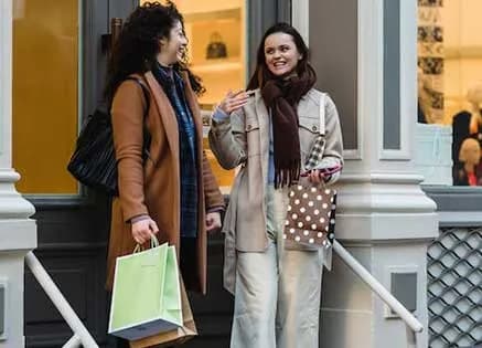 The Science Behind Consumer Behavior: Decoding How and Why Customers Make Choices